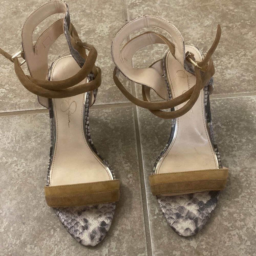 Gorgeous Jessica Simpson Sandals